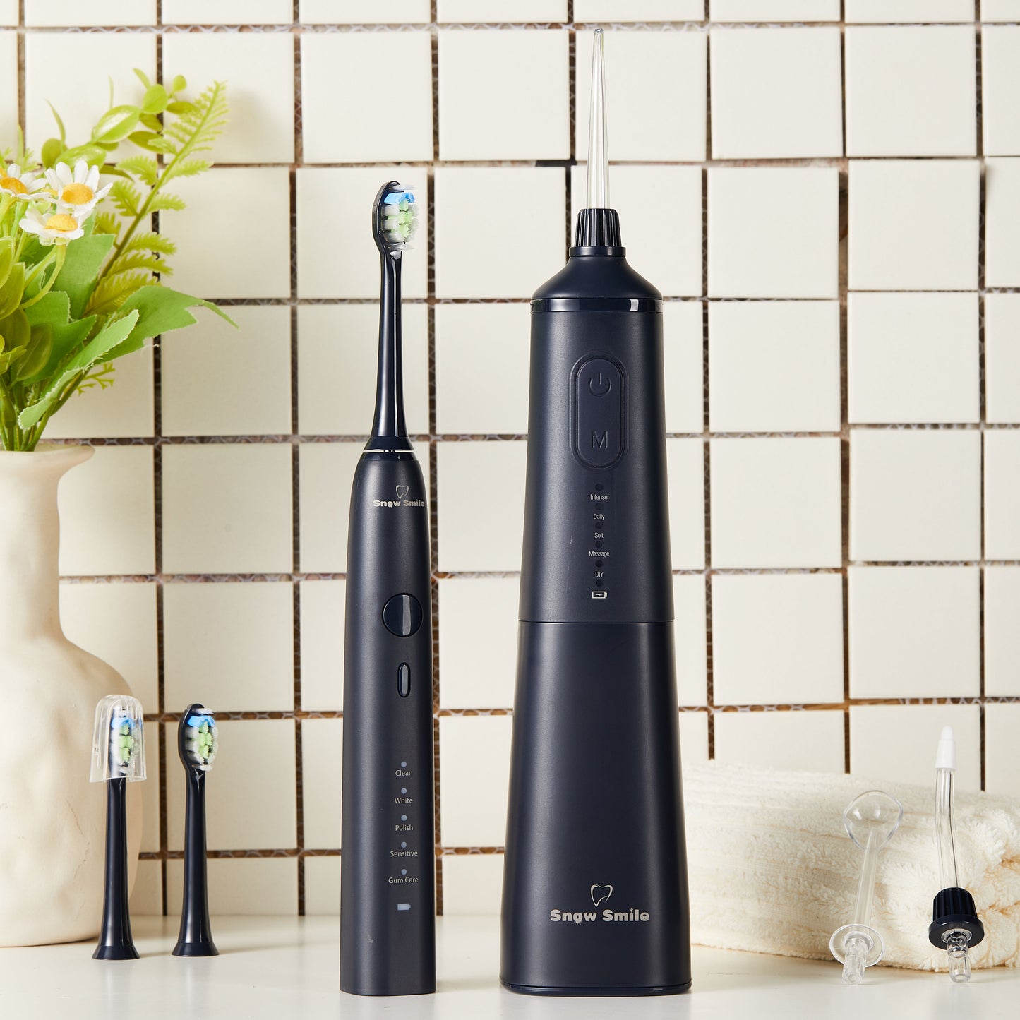 Snow Smile® Sonic elektrische tandenborstel en waterflosser in combinatie